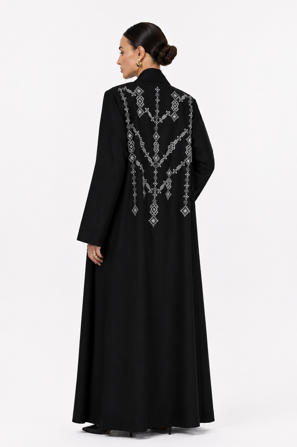 NOIR ESSENCE ABAYA