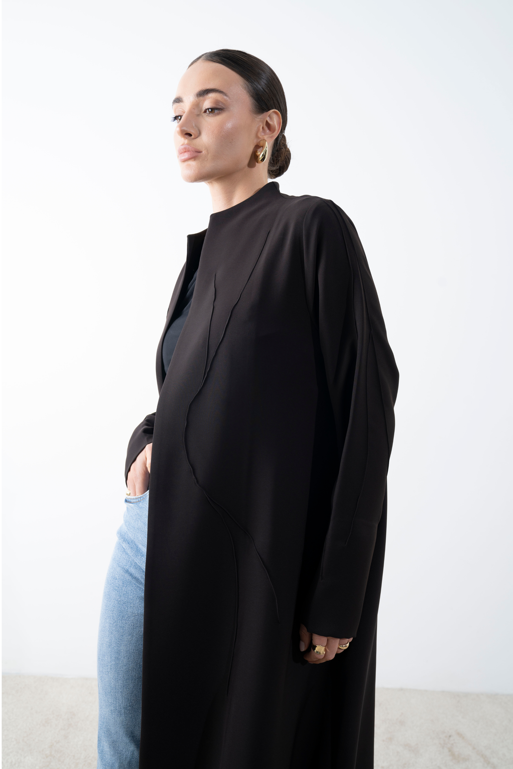 THE DETAILED ABAYA