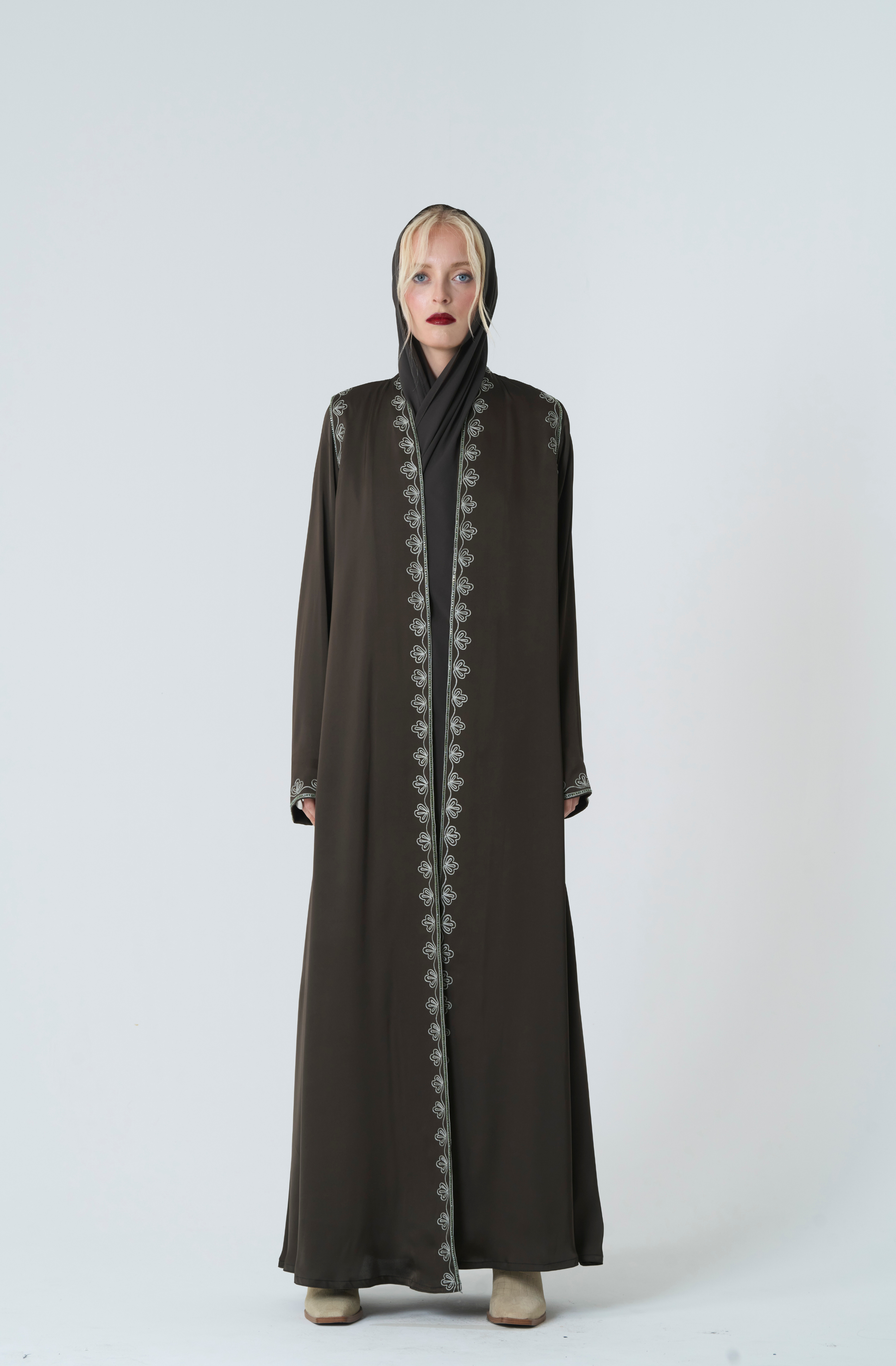 THE MOTIF EDGE